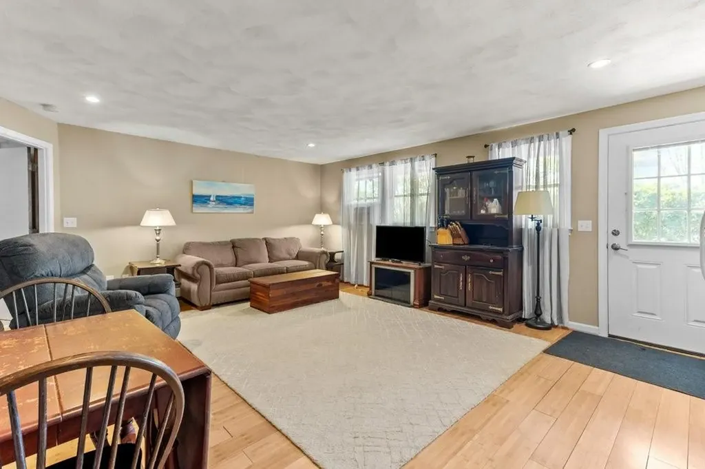 278 Taylor Road Portsmouth RI 02871