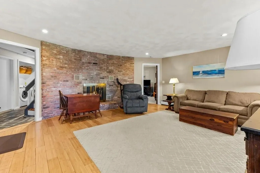 278 Taylor Road Portsmouth RI 02871