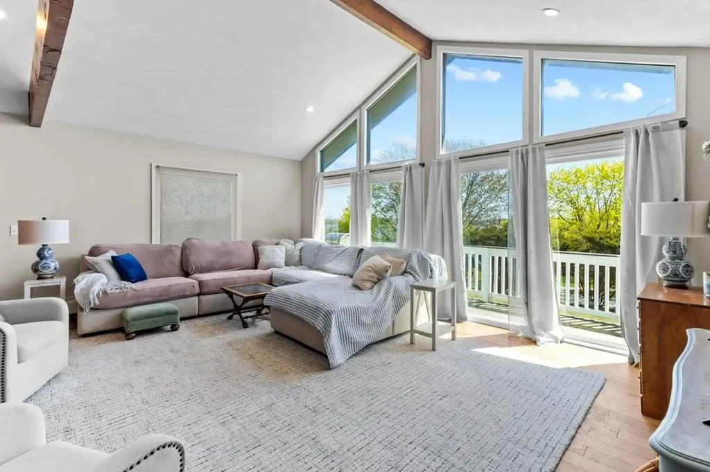 278 Taylor Road Portsmouth RI 02871