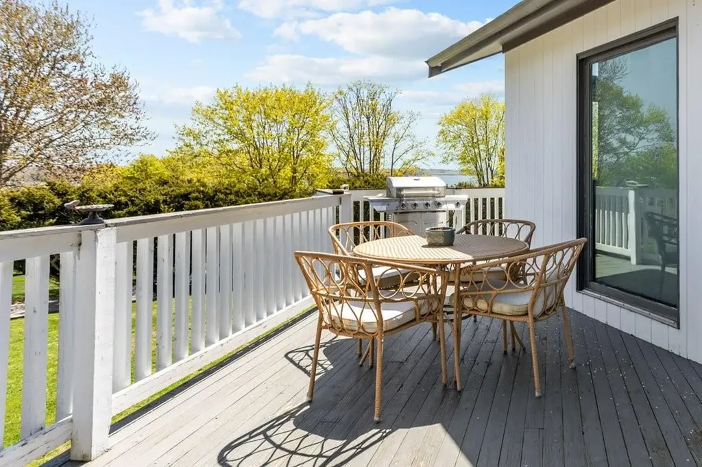 278 Taylor Road Portsmouth RI 02871