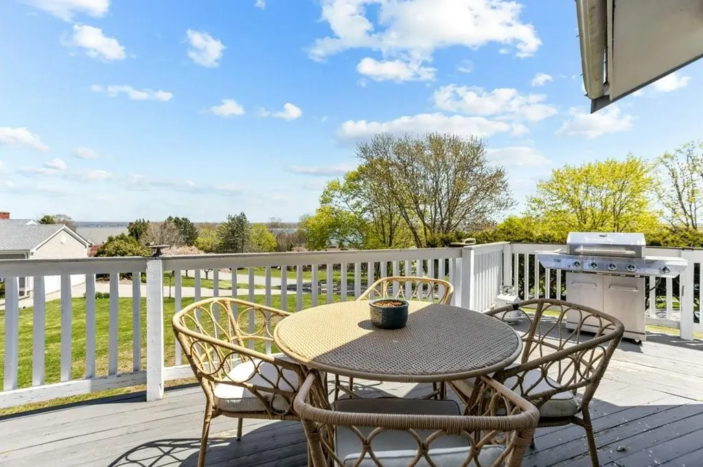 278 Taylor Road Portsmouth RI 02871