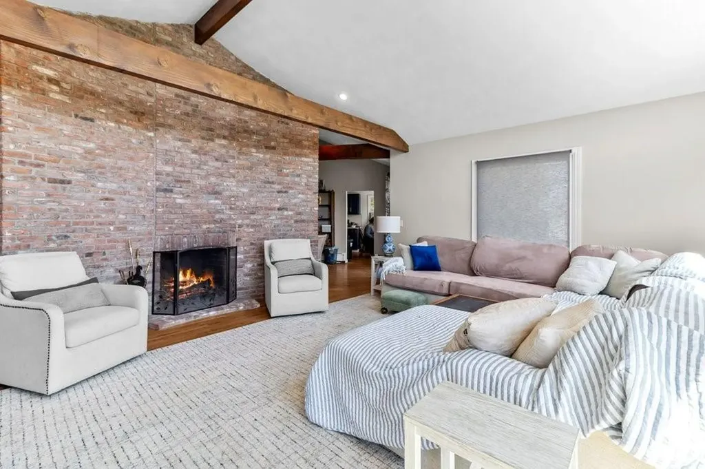 278 Taylor Road Portsmouth RI 02871