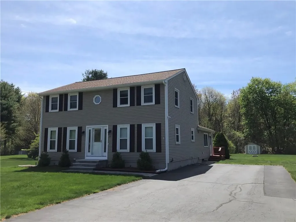 10 Rogler Farm Road Smithfield RI 02917