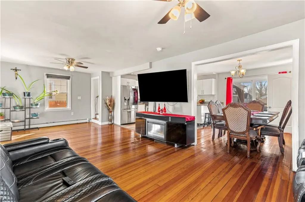 36 Bowlet Street Providence RI 02909