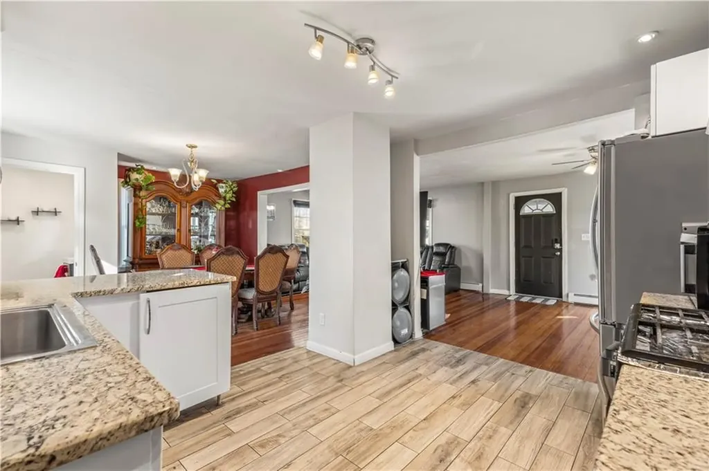 36 Bowlet Street Providence RI 02909