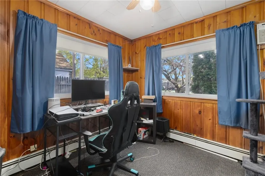 39 Meadow Avenue Cranston RI 02920