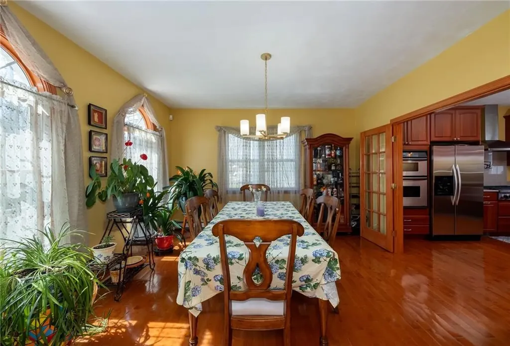 39 South Eagle Nest Drive Lincoln RI 02865