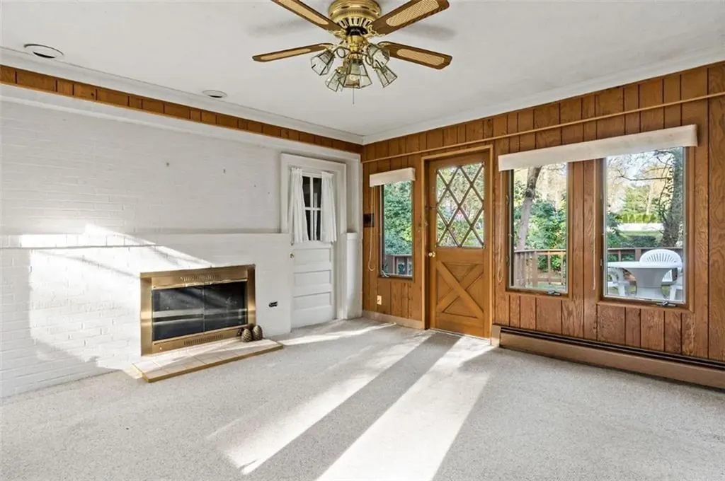 746 Love Lane Warwick RI 02818