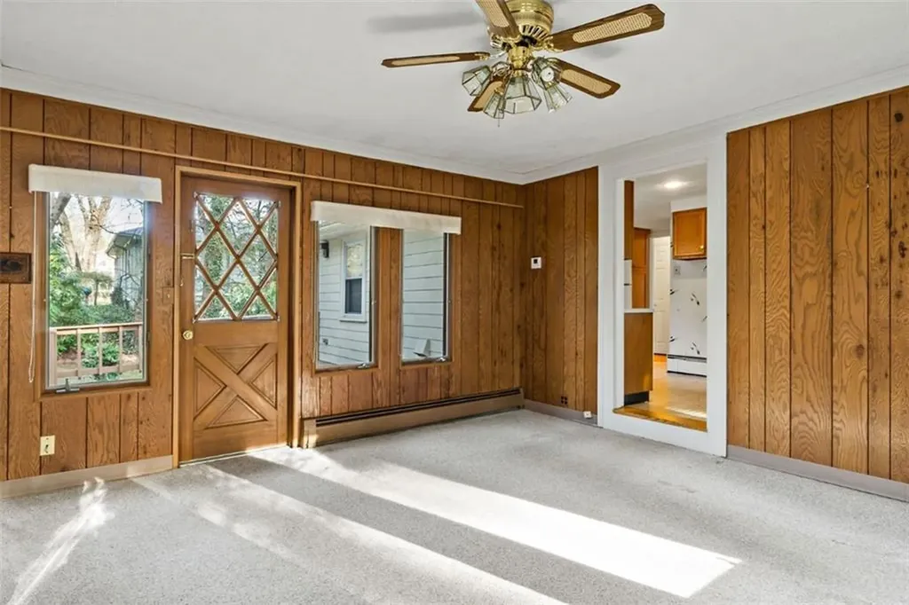 746 Love Lane Warwick RI 02818