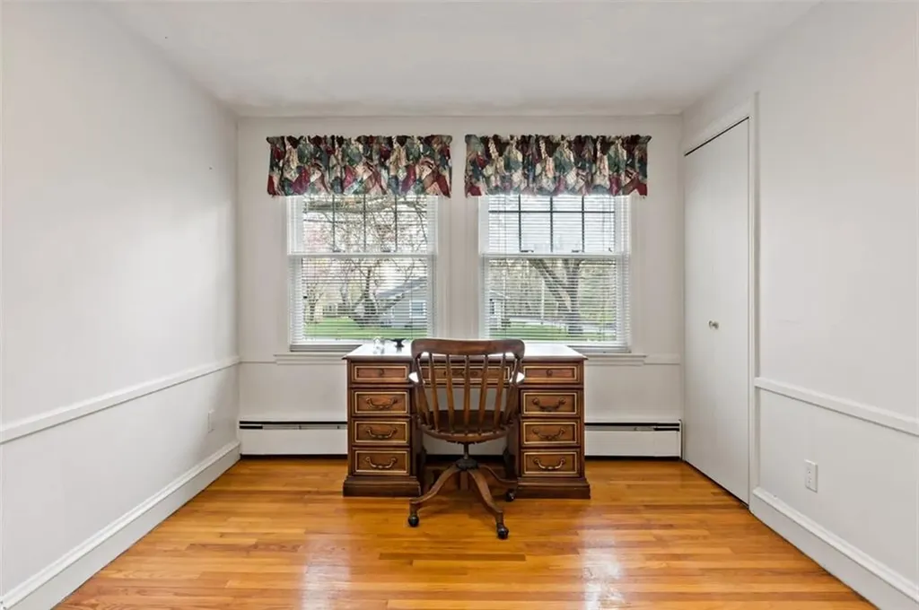 746 Love Lane Warwick RI 02818