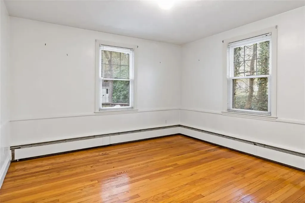 746 Love Lane Warwick RI 02818