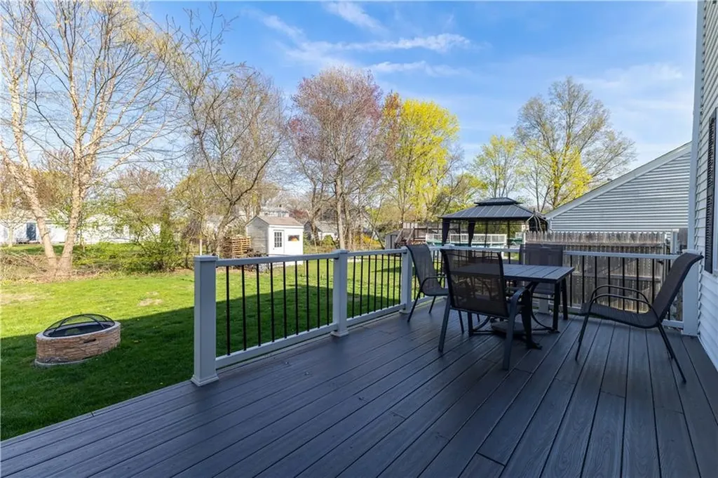 55 Knowles Drive Warwick RI 02888