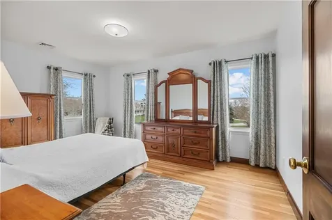 155 Taylor Road Portsmouth RI 02871