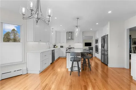 155 Taylor Road Portsmouth RI 02871