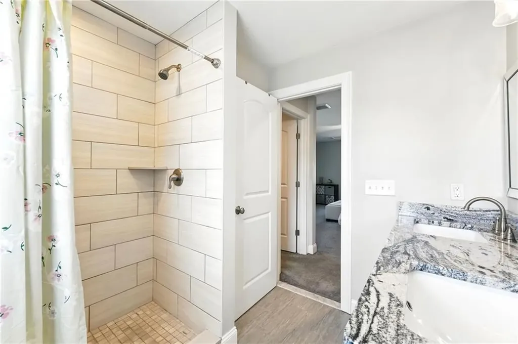 132 Cobble Hill Road Lincoln RI 02865