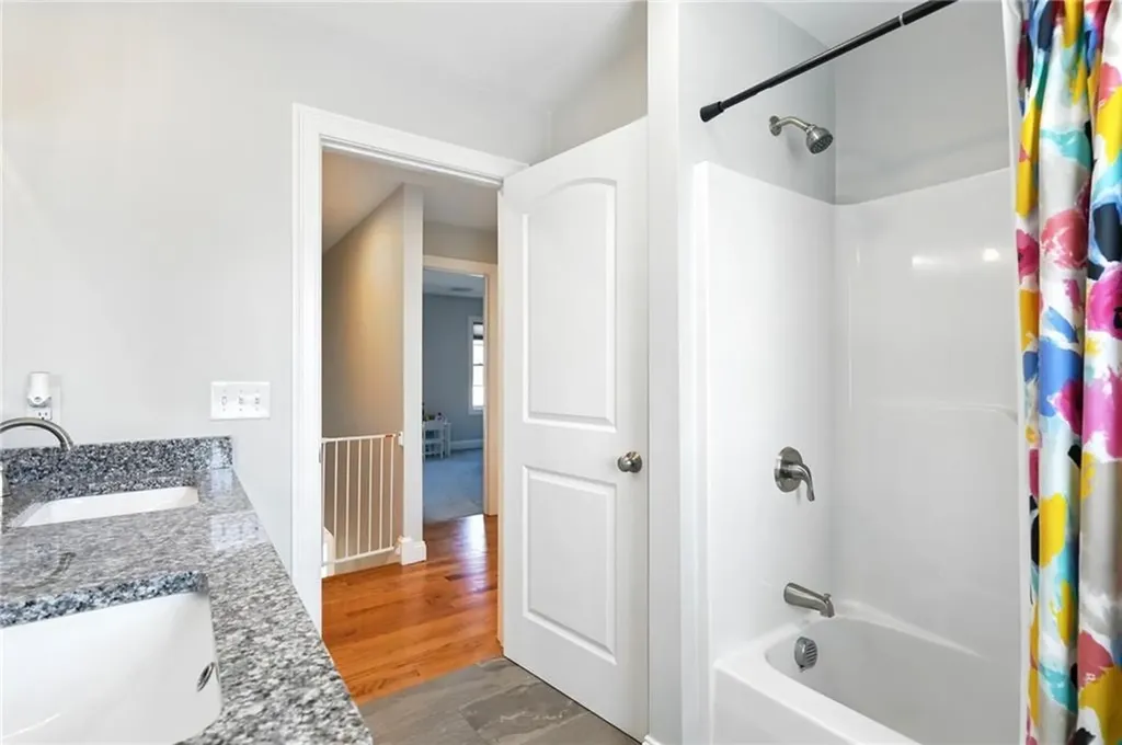 132 Cobble Hill Road Lincoln RI 02865