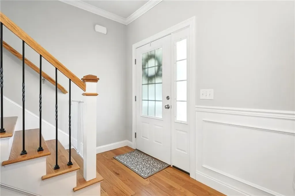 132 Cobble Hill Road Lincoln RI 02865