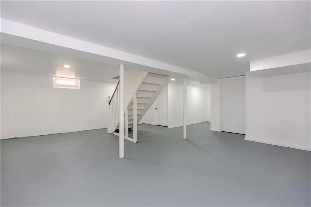 46 Freeman Street Warwick RI 02886