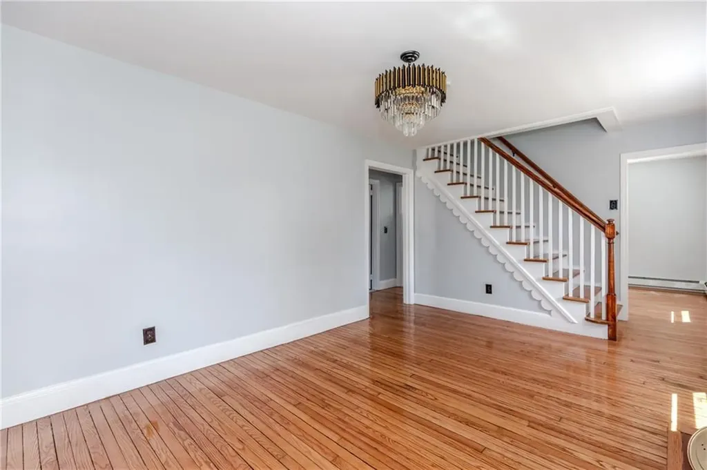 46 Freeman Street Warwick RI 02886