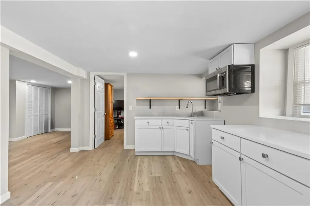 146 Smart Street Providence RI 02904