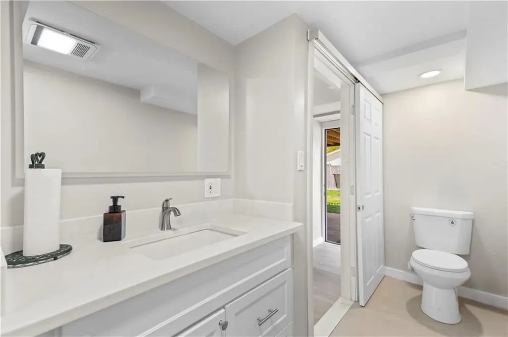 146 Smart Street Providence RI 02904