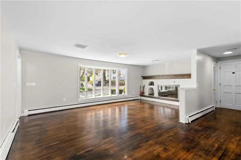 146 Smart Street Providence RI 02904