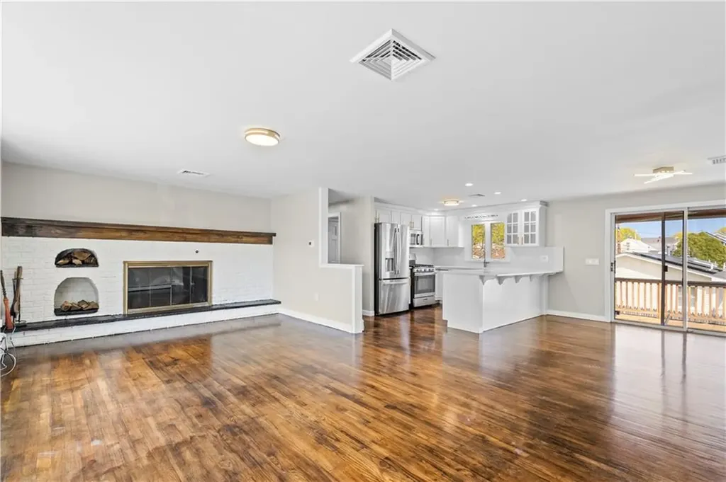 146 Smart Street Providence RI 02904