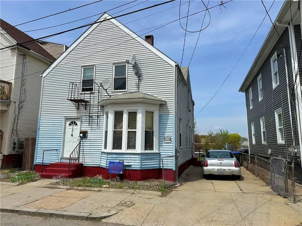131 Cleveland Street Providence RI 02909