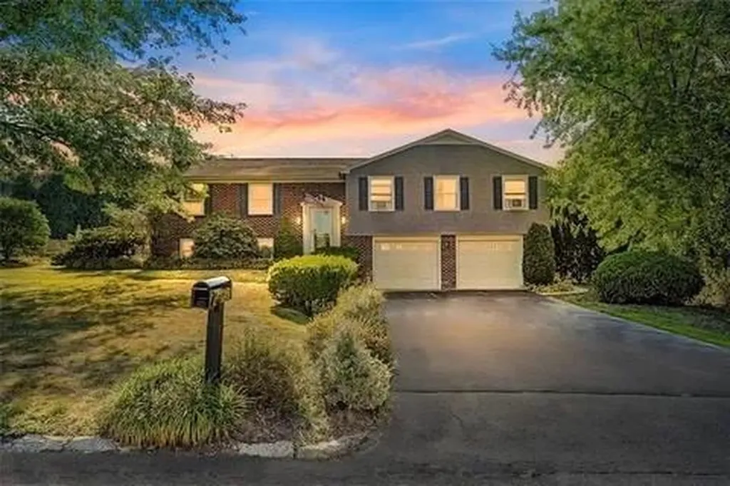 99 Tanglewood Drive West Warwick RI 02893