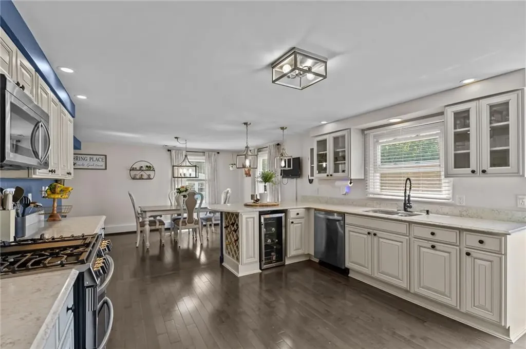 99 Tanglewood Drive West Warwick RI 02893