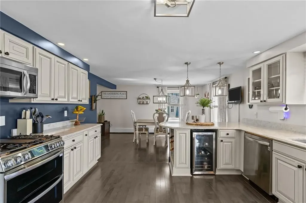 99 Tanglewood Drive West Warwick RI 02893
