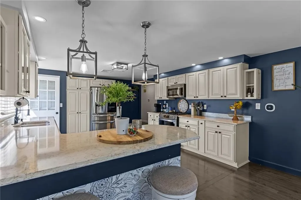 99 Tanglewood Drive West Warwick RI 02893