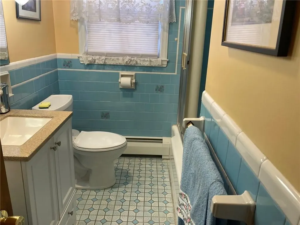 30 Charles Street Cranston RI 02920