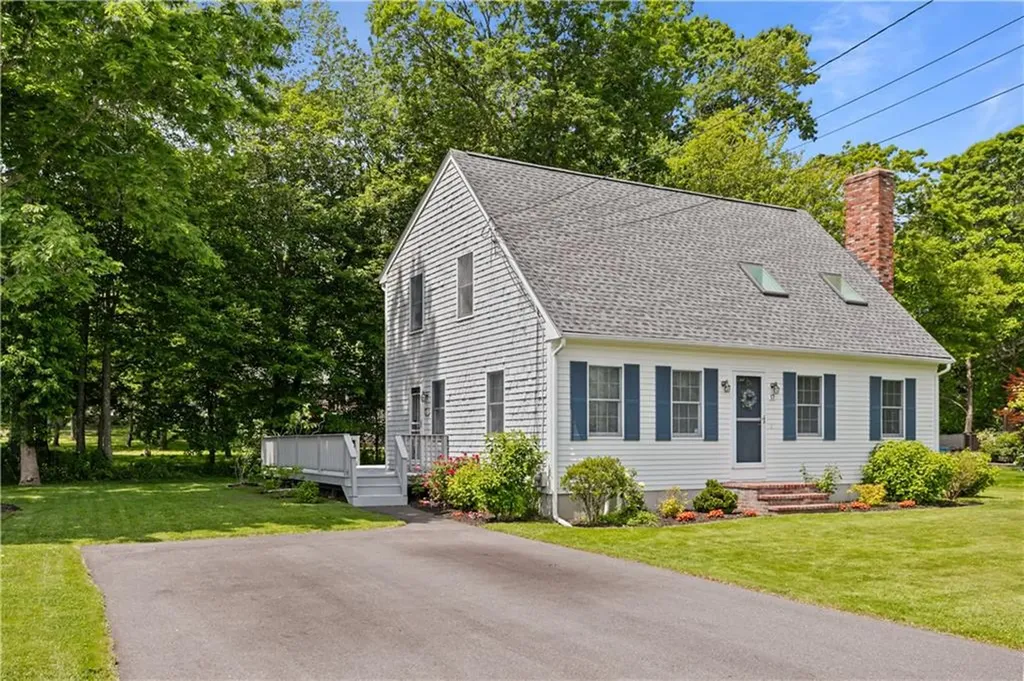 17 Basswood Drive Bristol RI 02809