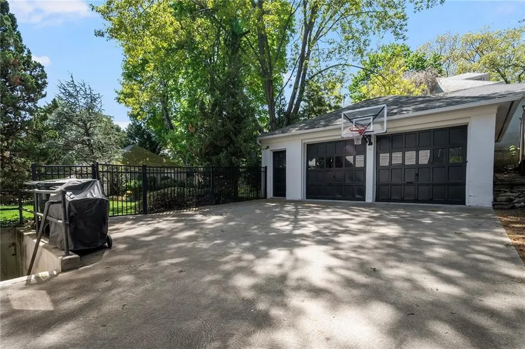 150 Arlington Avenue Providence RI 02906