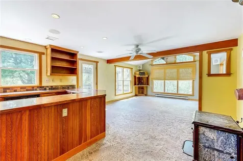 27 North Road Hopkinton RI 02833