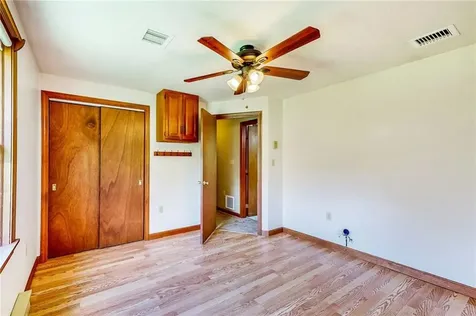 27 North Road Hopkinton RI 02833