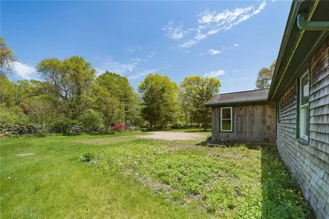 27 North Road Hopkinton RI 02833