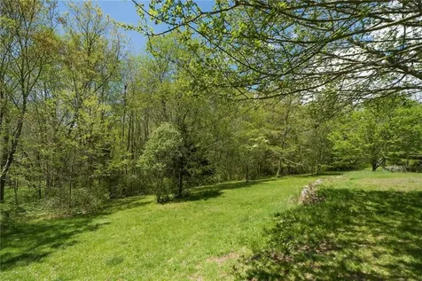 27 North Road Hopkinton RI 02833