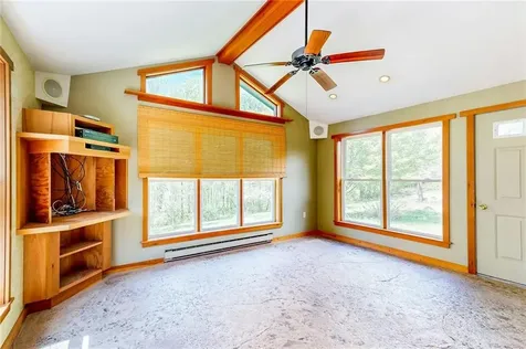 27 North Road Hopkinton RI 02833