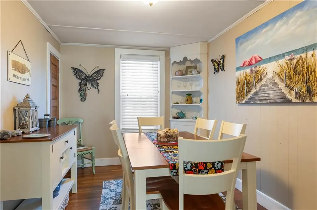 6 Gillies Court Newport RI 02840
