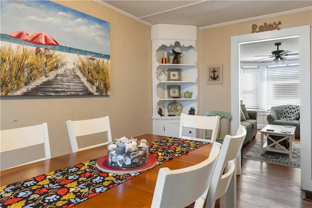 6 Gillies Court Newport RI 02840