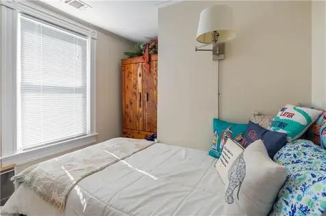 6 Gillies Court Newport RI 02840