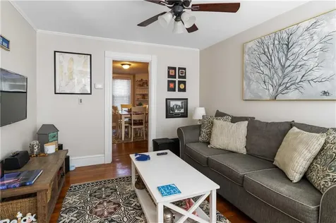 6 Gillies Court Newport RI 02840