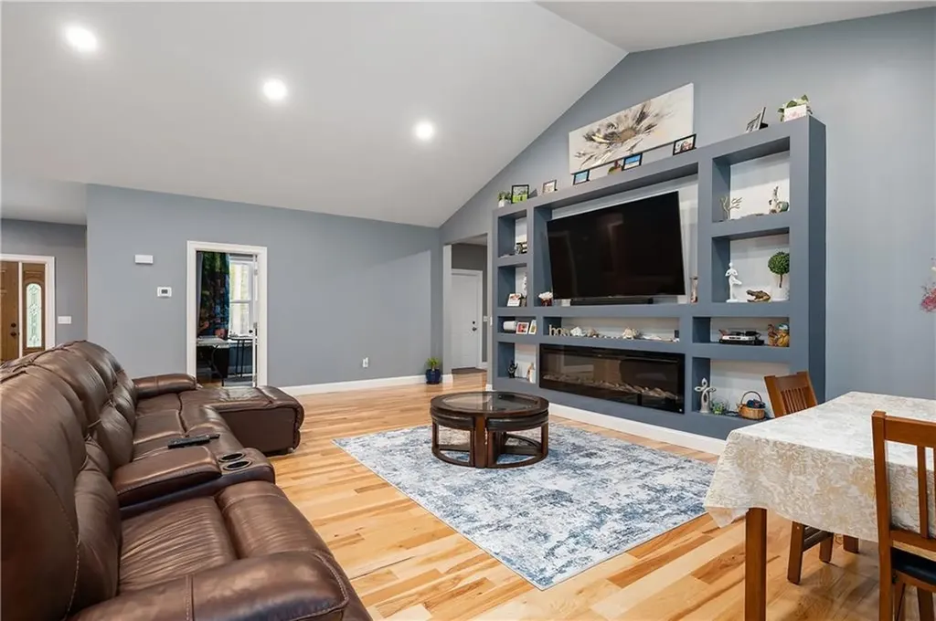 475 Ten Rod Road Exeter RI 02822