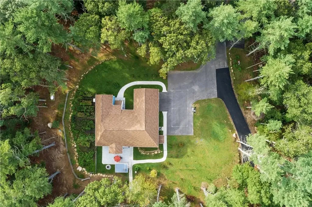 475 Ten Rod Road Exeter RI 02822