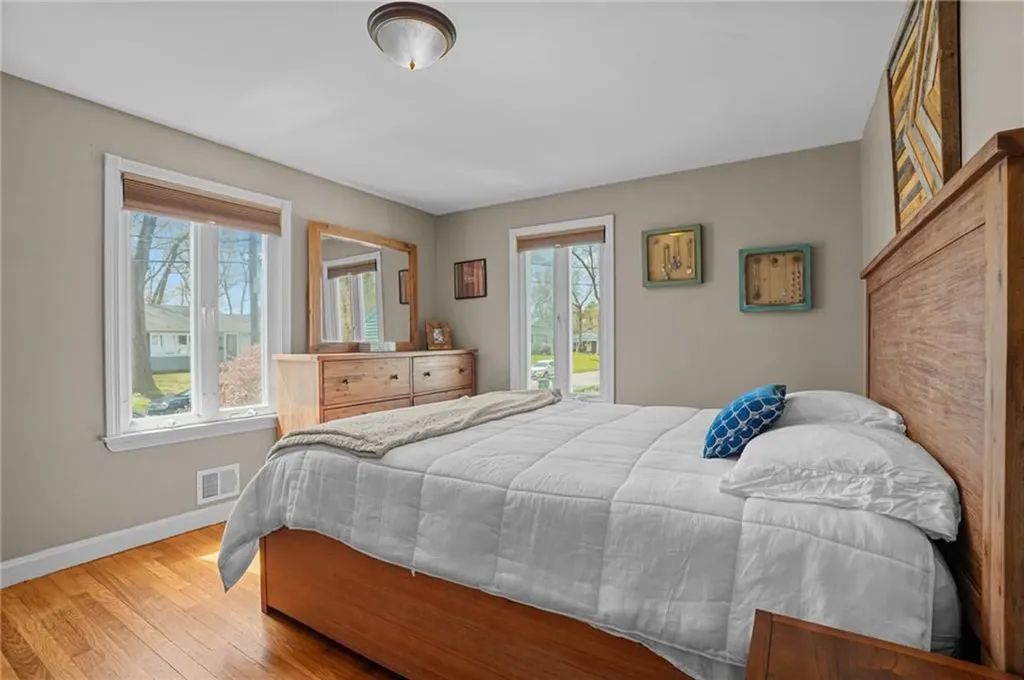 41 Darling Street Warwick RI 02886