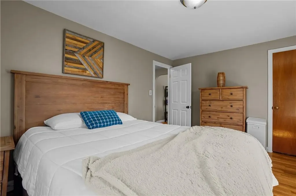 41 Darling Street Warwick RI 02886