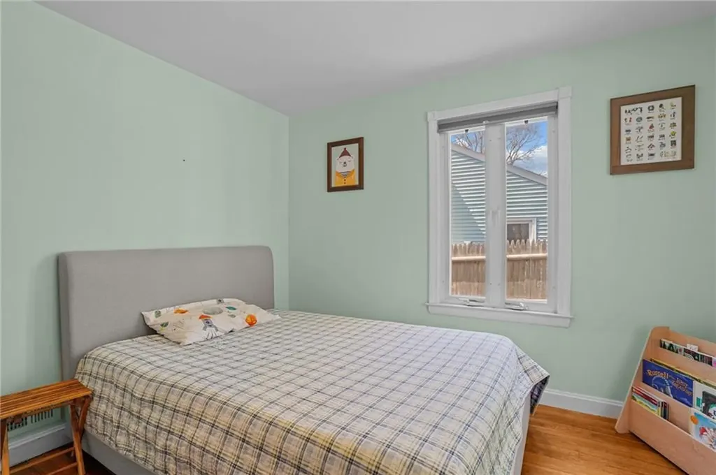 41 Darling Street Warwick RI 02886