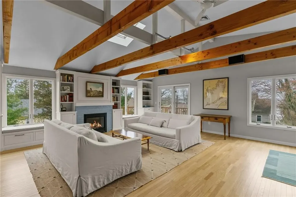 44 Harrison Street Bristol RI 02809